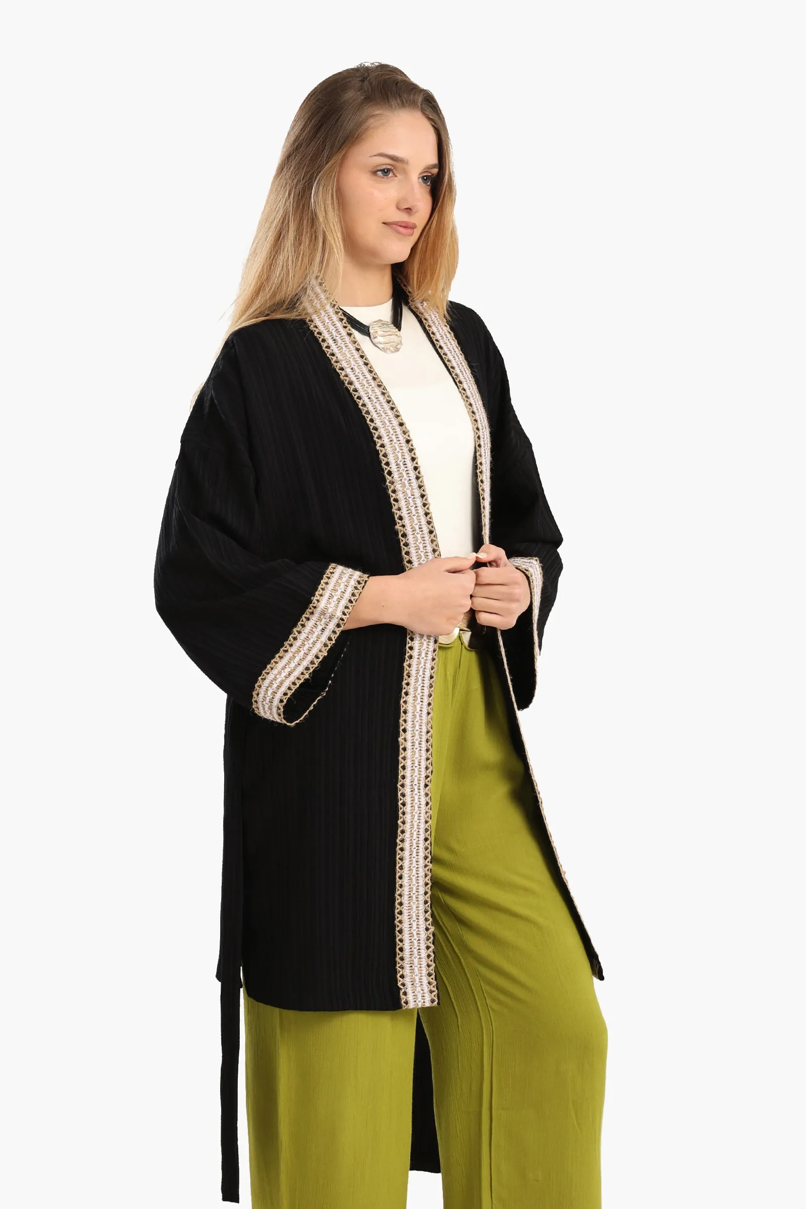 Ribbed Kimono with Embroidery