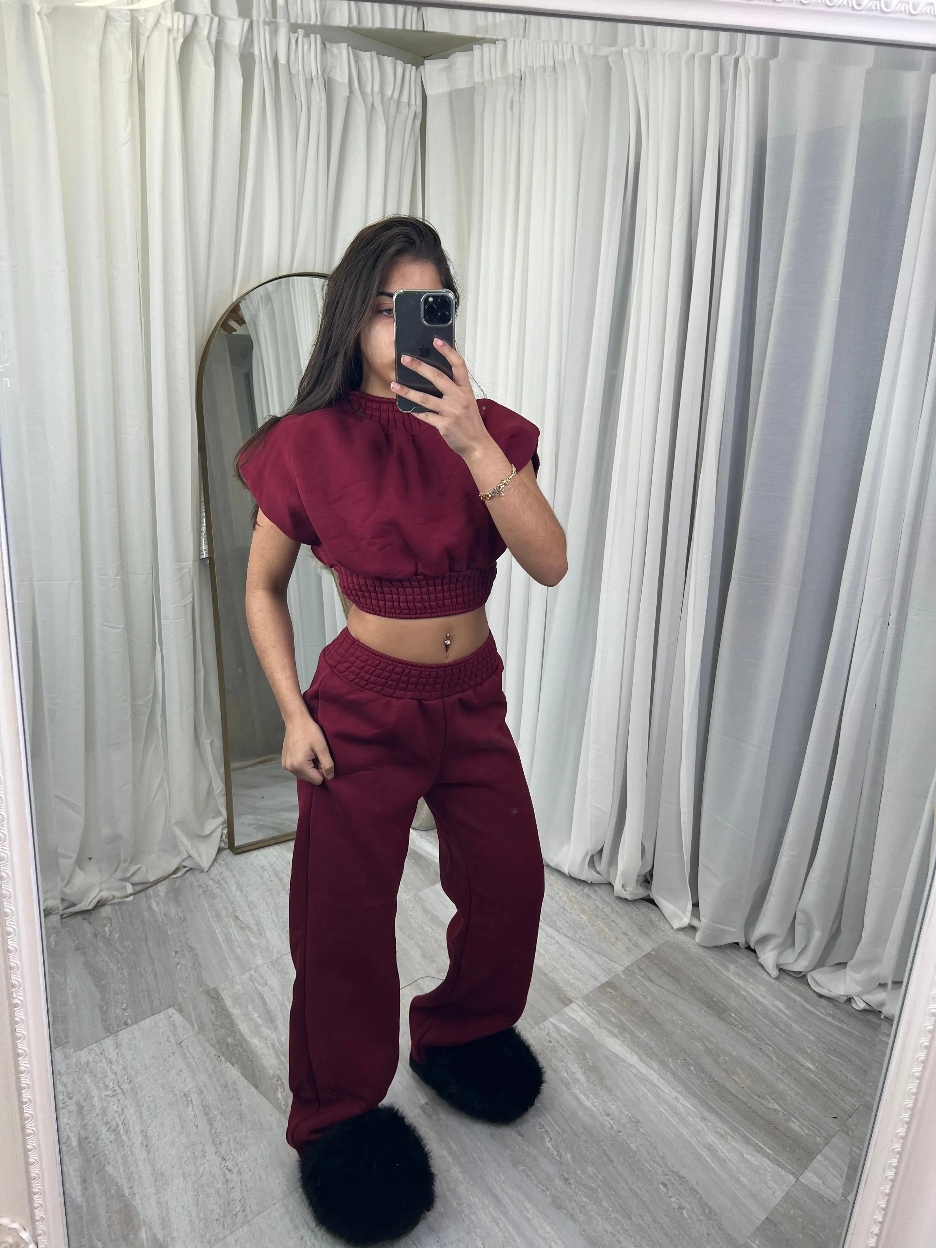 Sleeveless shoulder padded wide leg loungewear set