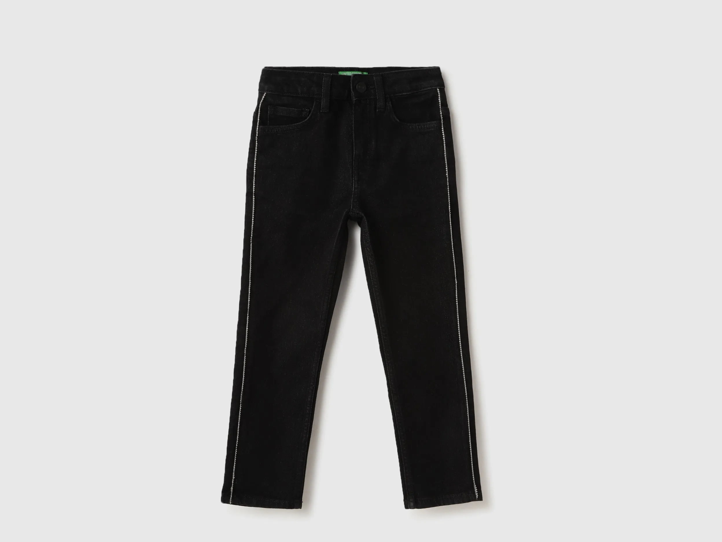 Solid Straight Fit Jeans