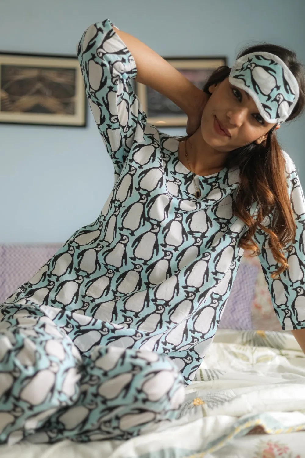 Sootisyahi 'Icy Penguin' Handblock Printed Pure Cotton Night Suit