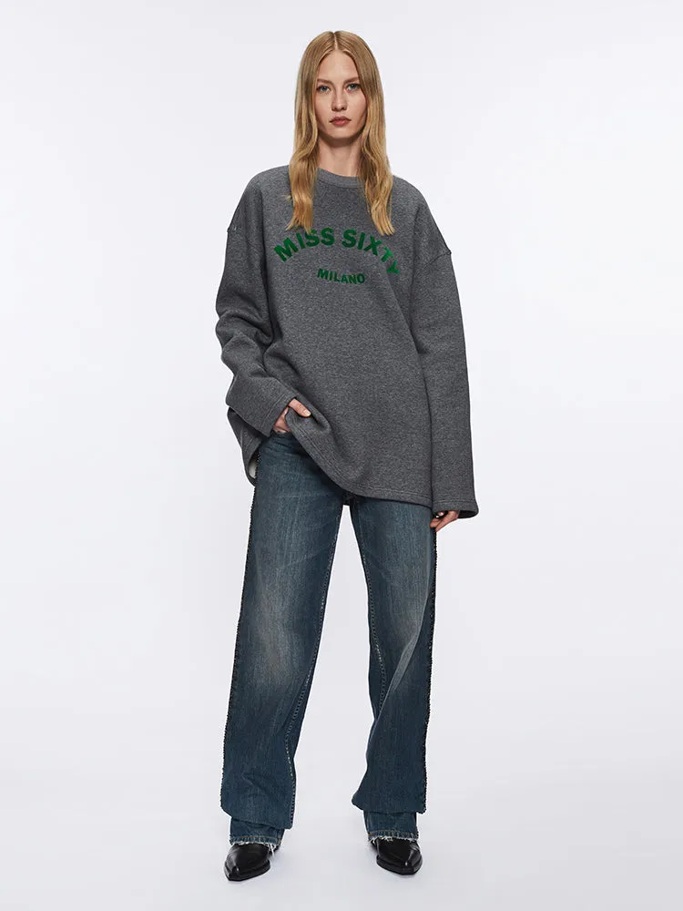 Straight-Leg Jeans With Chain