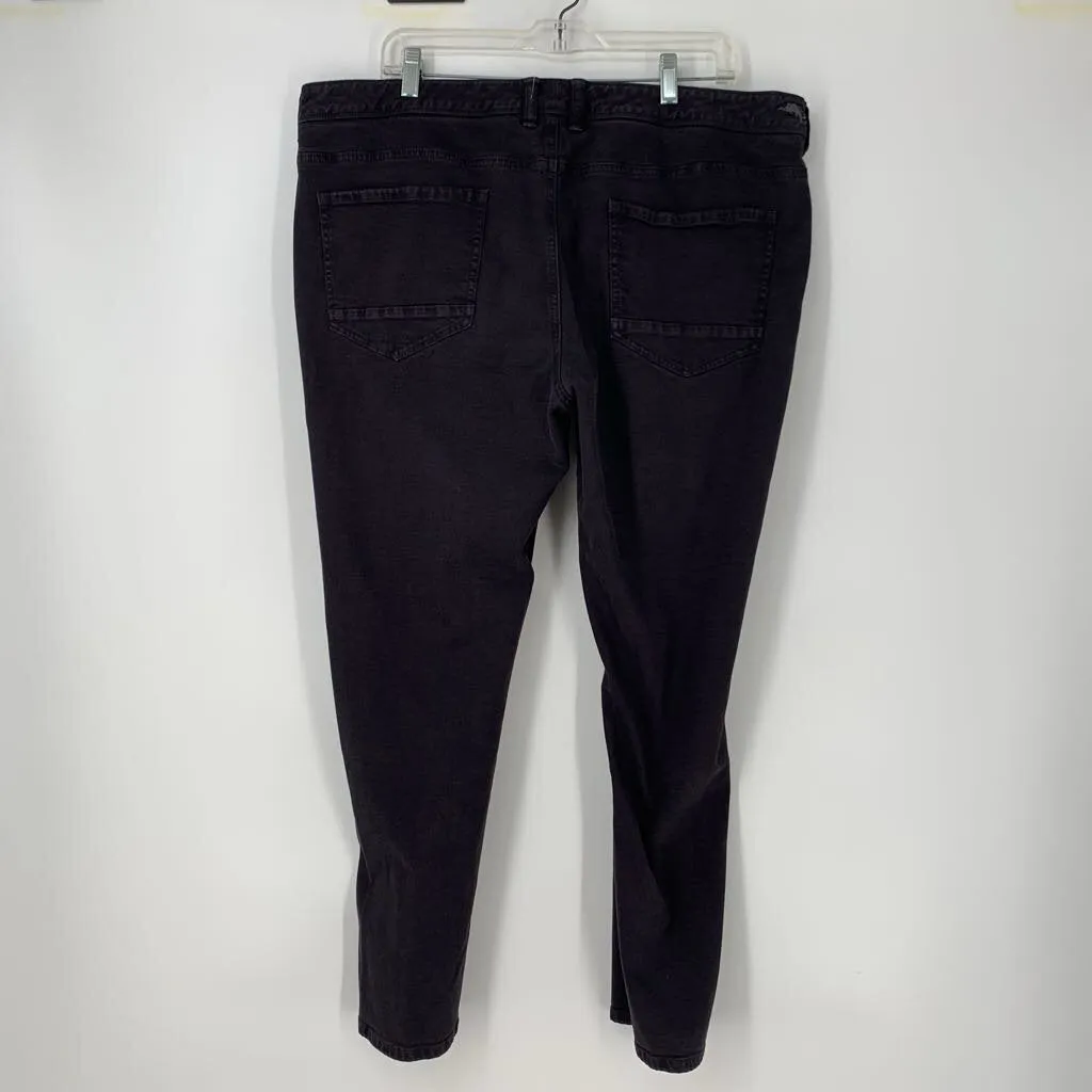 Tommy Bahama Jeans