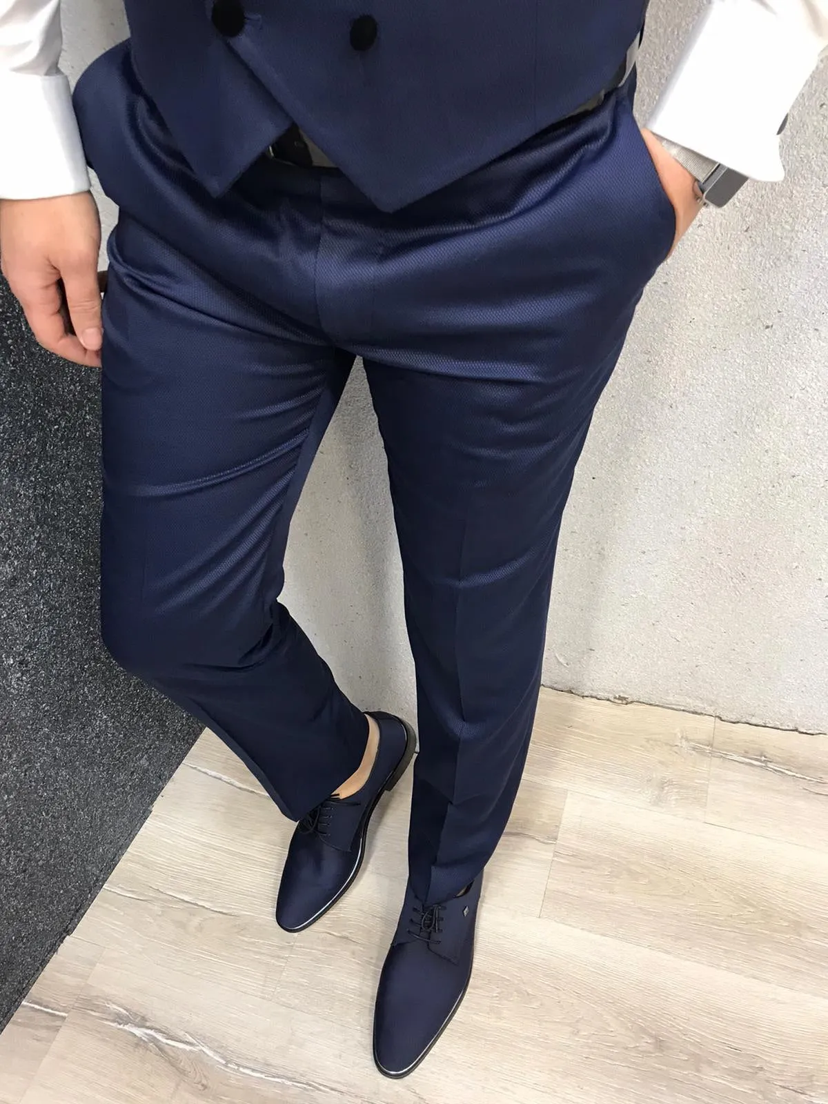 Ventura Blue Slim Fit Velvet Peak Lapel Tuxedo