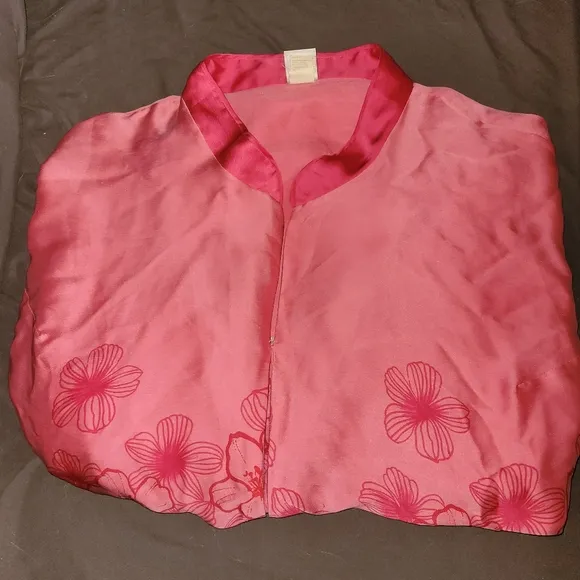 🌺Vintage Natori Shades o' Pink Floral Kimono