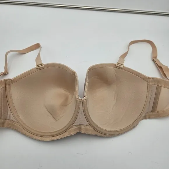 Wacoal Red Carpet Strapless Convertible Underwire Bra 38F(DDD) Seamless 854119