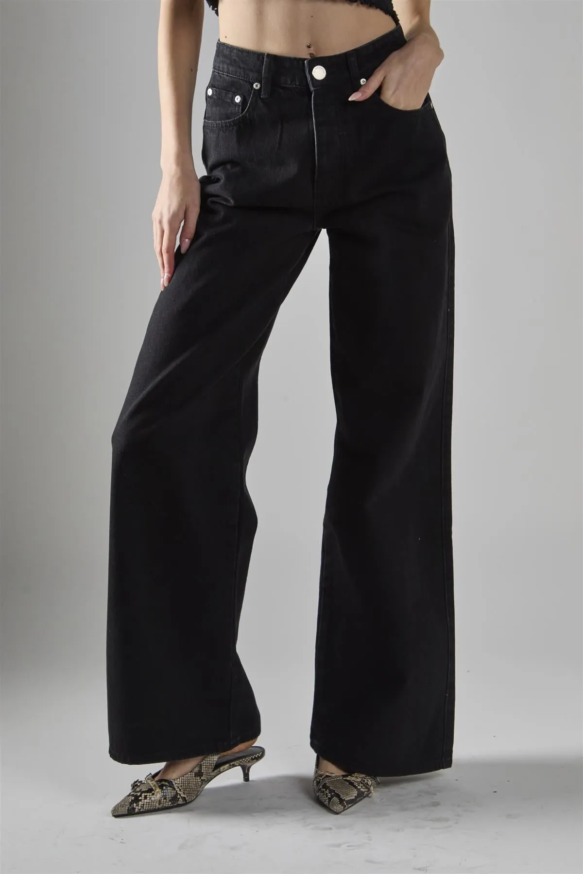 Washed-Black Wide-Leg Mid-Rise-Jeans