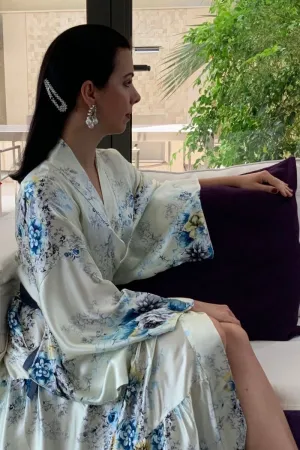 White and Blue Flowers Kimono