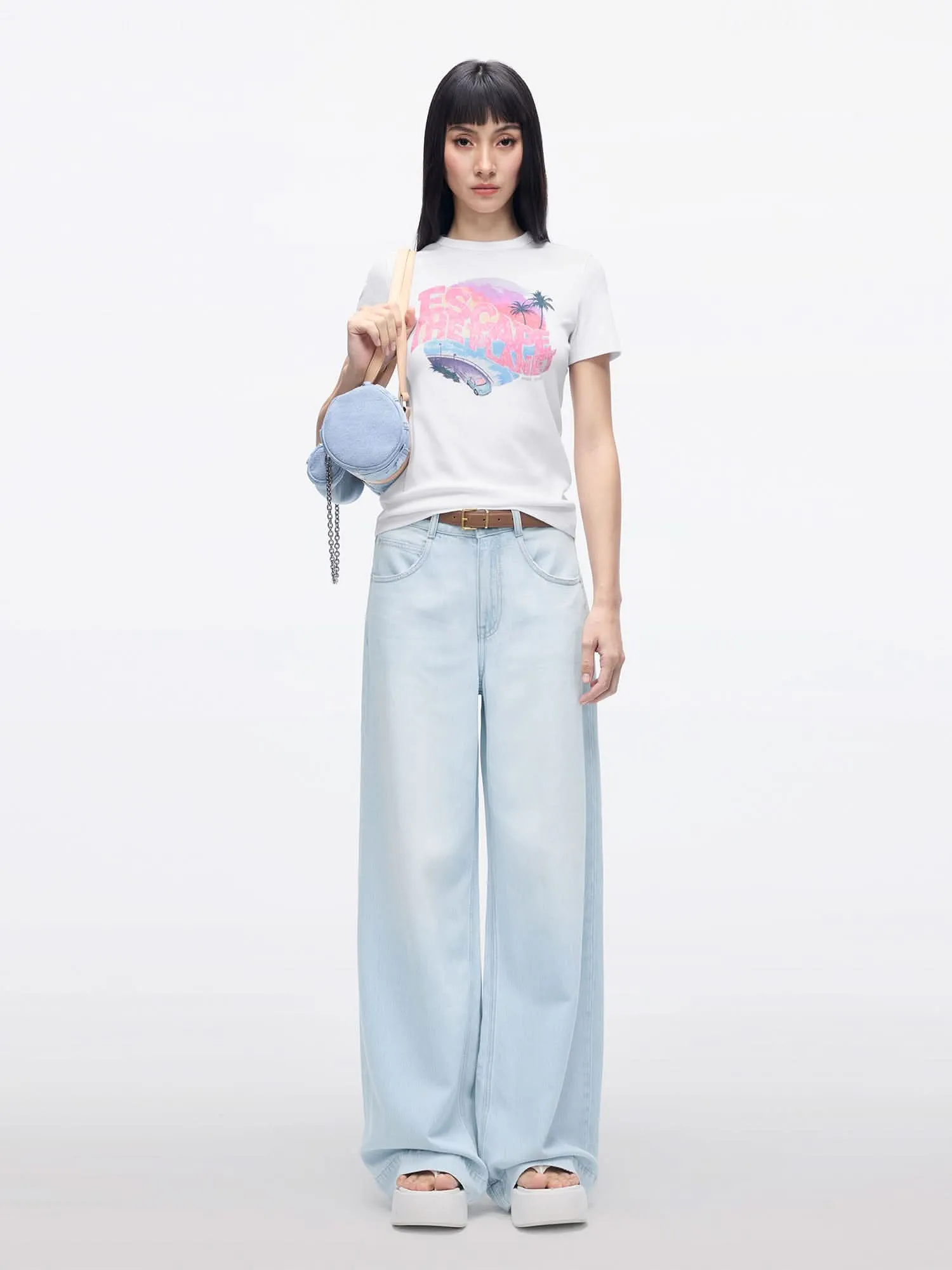 Wide-Leg Mid-Rise Jeans-270