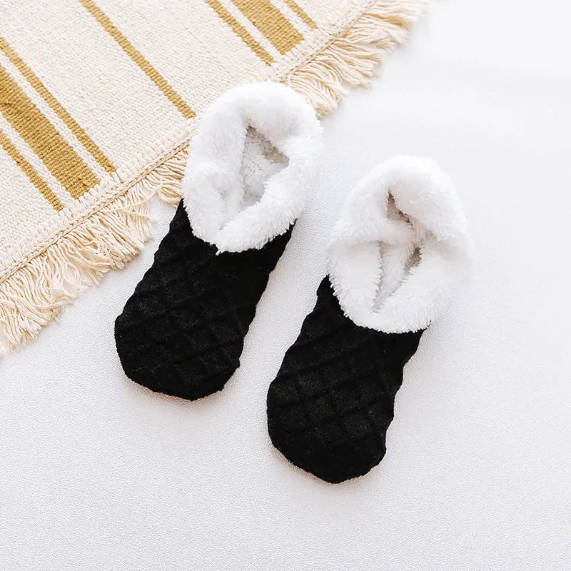 Women's Plush Knitted Coral Fleece Floor Socks