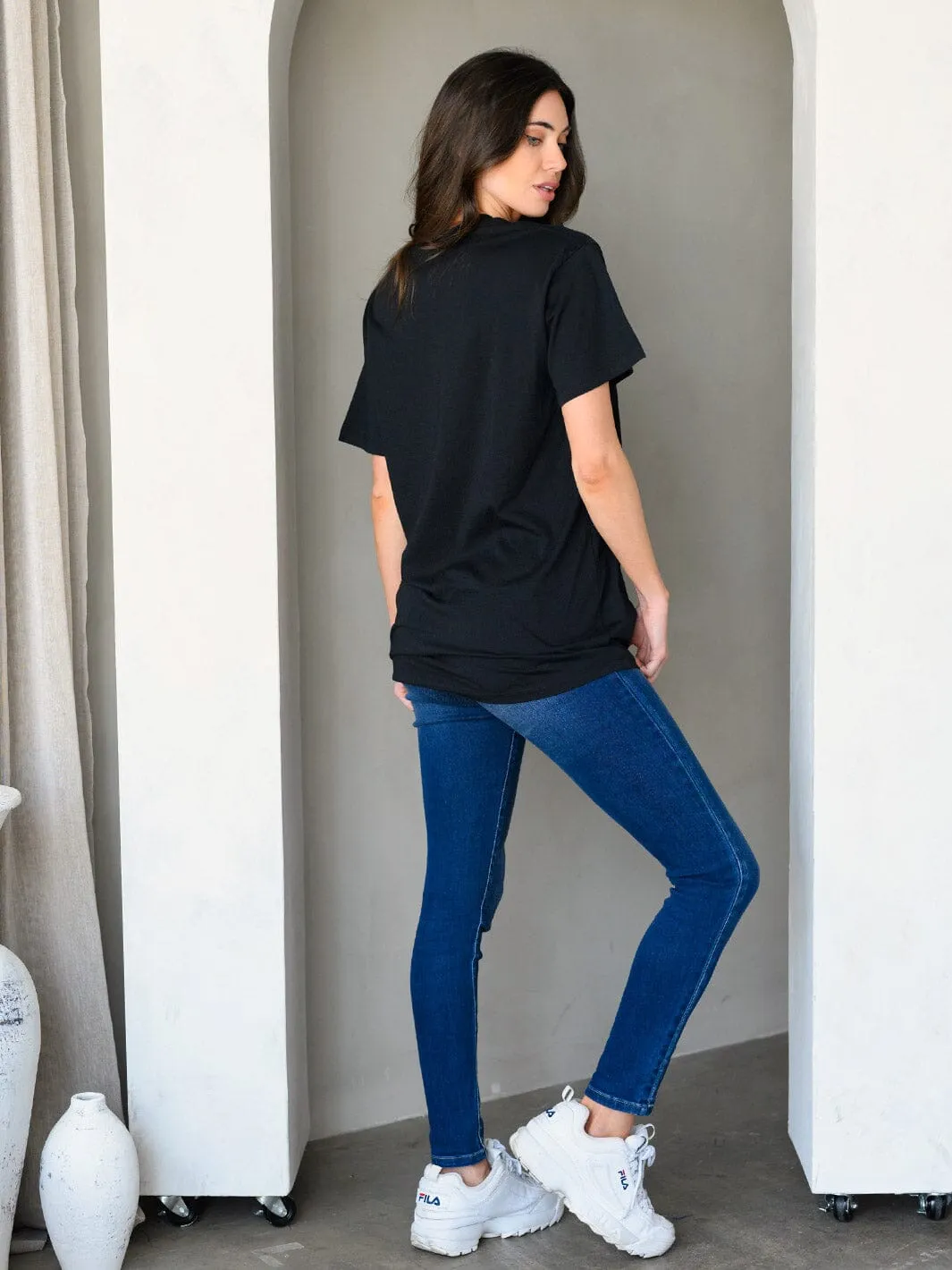 WOMEN'S SHORT SLEEVE GRAPHIC BASIC T-SHIRT